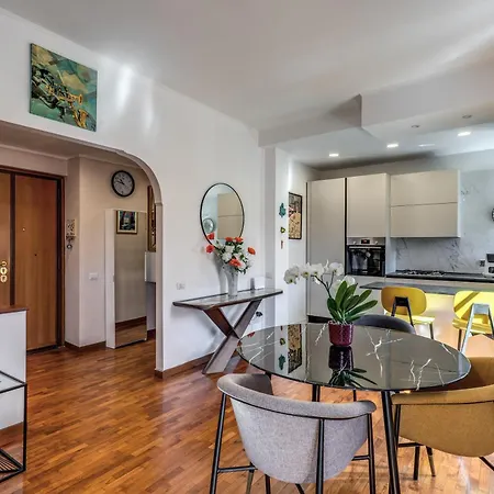 Διαμέρισμα Vatican Roumanis Luxury *