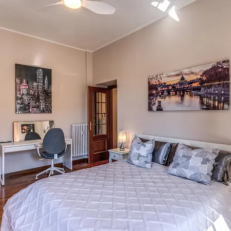 Vatican Roumanis Luxury