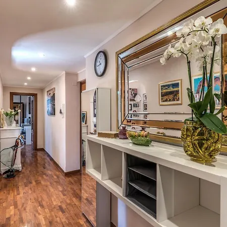 Διαμέρισμα Vatican Roumanis Luxury *